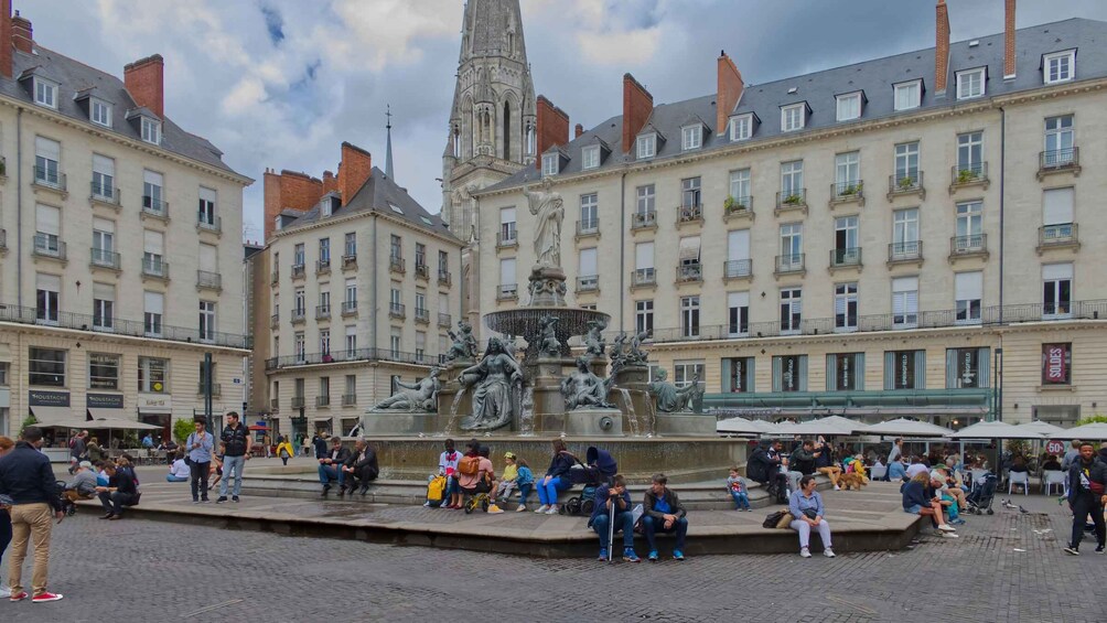 Picture 8 for Activity Nantes: Private Walking Tour with a Local 2