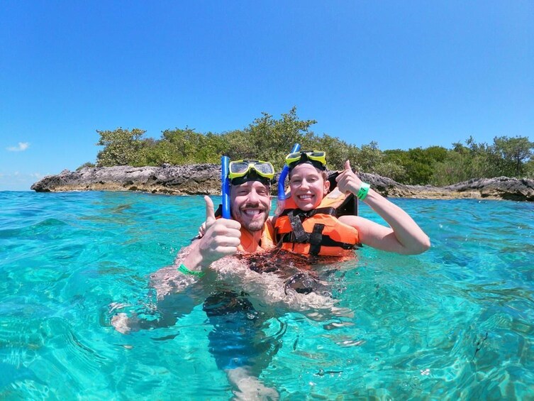 Isla Mujeres Catamaran: Unlimited Drinks & Optional Food from Costa Mujeres 2