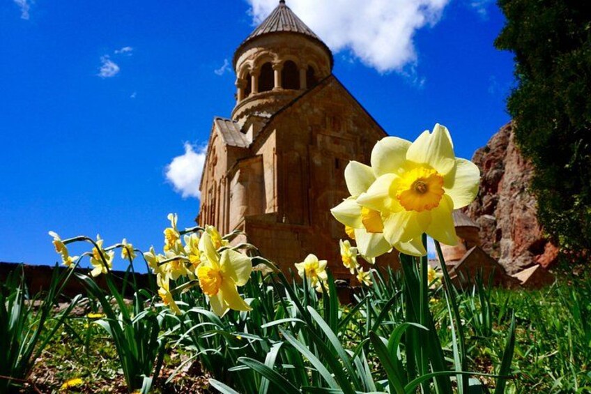 Group tour to Khor Virap, Noravank, Areni Cave 3