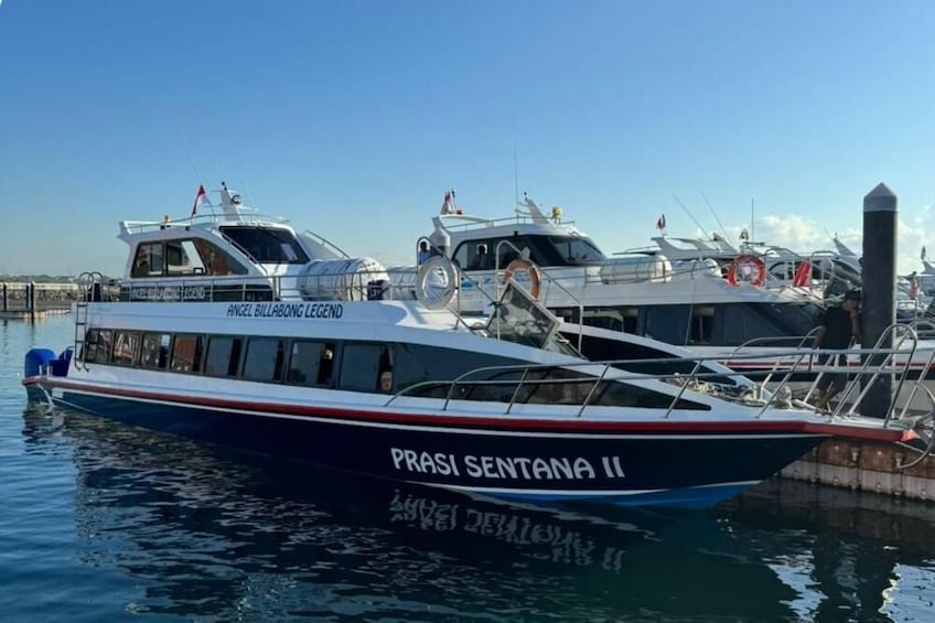 A marina with boats named 'Angel Bilarong Legendo' and 'Prasi Sentana II' docked. 4