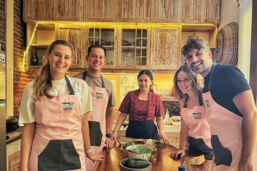 Yogyakarta Cooking Class and Cycling Tour 5