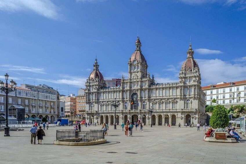 Hello La Coruna: Private 2-Hour Intro City Walk with Local Guide 1