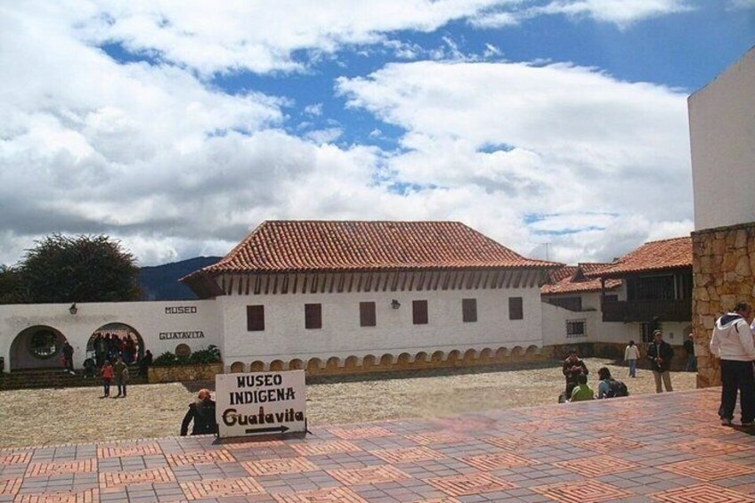 Tour to Guatavita from Bogota: Lagoon, Town and Lunch 2