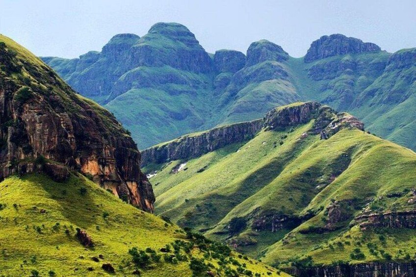Drakensberg Mountains and Sani Pass Lesotho 2 Day Tour 1