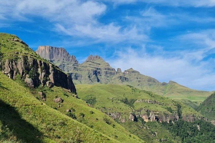 Drakensberg Mountains and Sani Pass Lesotho 2 Day Tour 5
