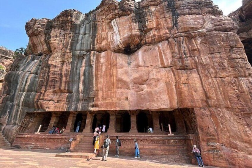 A 4-day tour to Chitradurga/Badami/Aihole/Pattadkal/Bijapur/Hampi 3