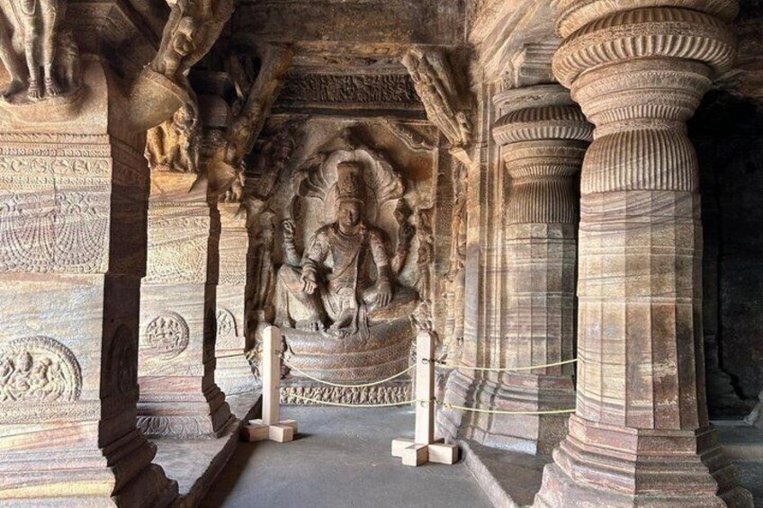 A 4-day tour to Chitradurga/Badami/Aihole/Pattadkal/Bijapur/Hampi 2