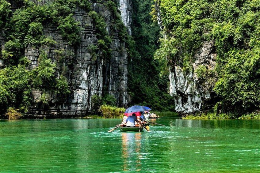 From Hanoi: Ninh Binh Hoa Lu, Trang An or Tam Coc & Mua Cave 5