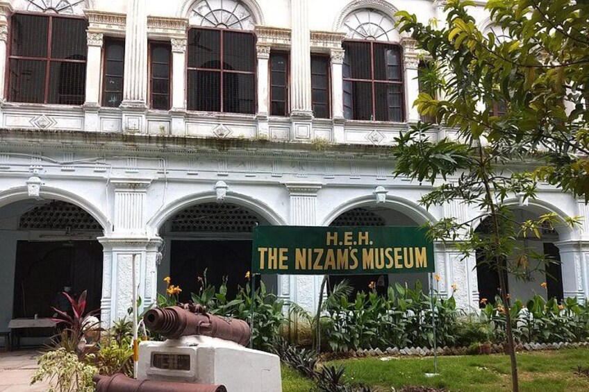 Purani haveli museum 5