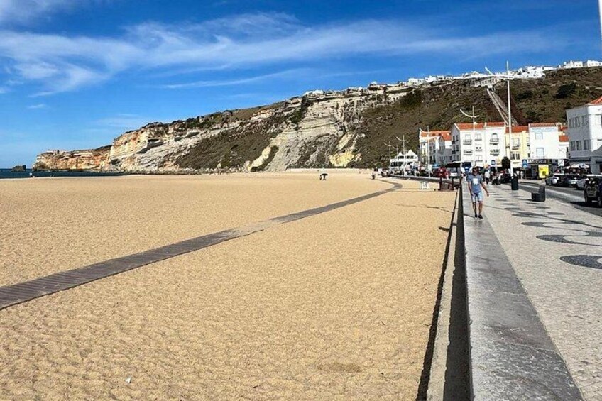 Tour from Lisbon to Porto with Several Stops in Between 4
