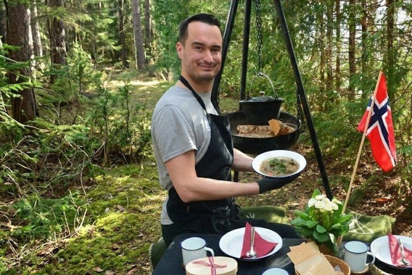 Oslo Nordic Food Tour: Camp Fire, Local Chef & Forest Feast 4