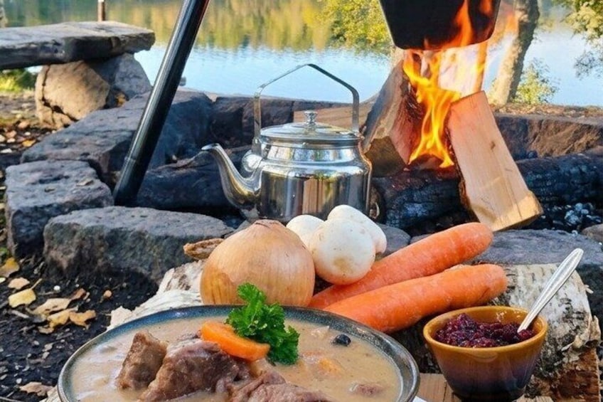 Private Chef Forest Dinner: Authentic Norwegian Food Tour in Oslo 2