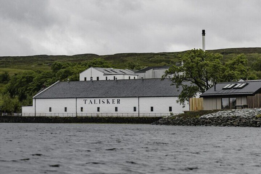 Edinburgh Isle of Skye Jacobite Steam Train and Whisky Tour 4 Day 2