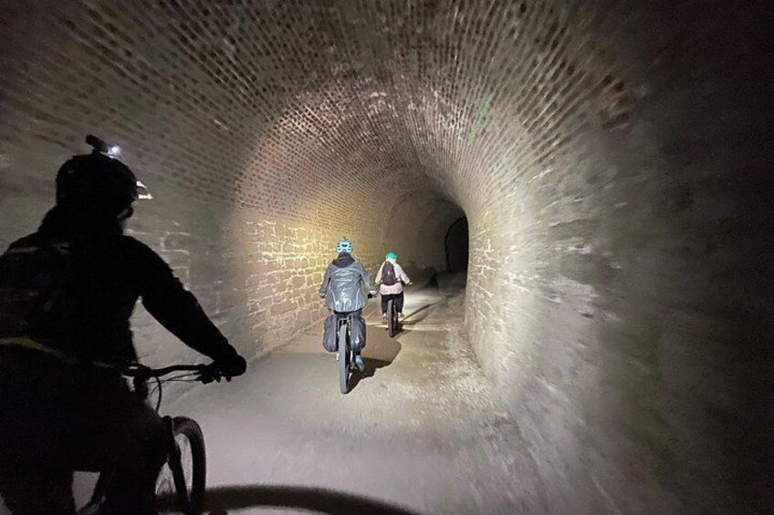 Tunnels 5