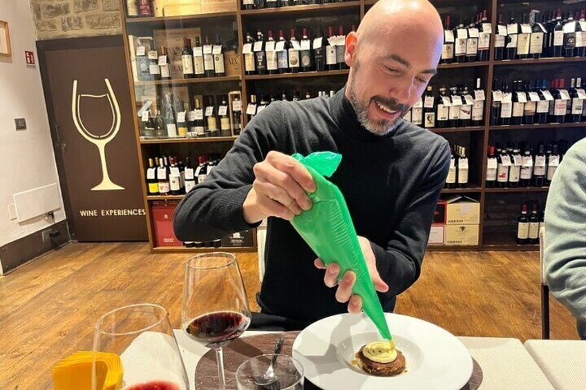 Hands-On Pasta and Tiramisu Class in a Florentine Palace 2