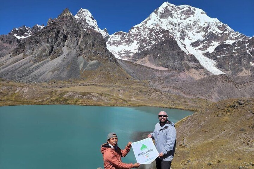 Private Full Day Tour to Ausangate 7 Lakes 4