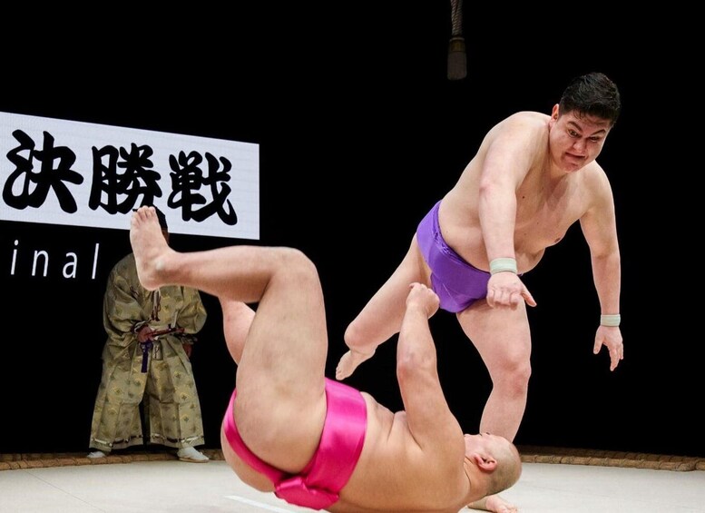 Picture 4 for Activity Osaka: Sumo Stage Show with Bento & Fight + Photo Shooting 2
