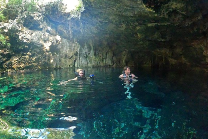 Nothing with Turtles, explore Cenotes and eat good ceviche 4