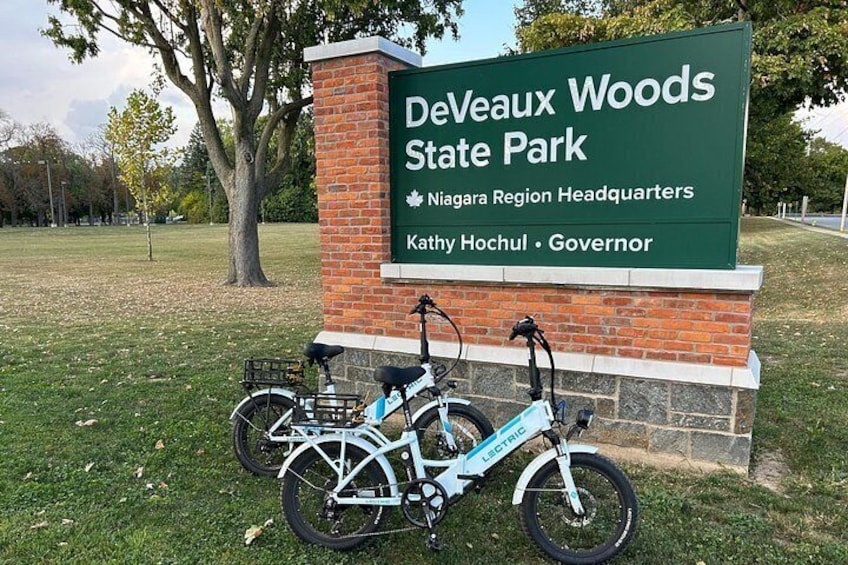 The "Tour for Two" visits many Niagara Parks. 2