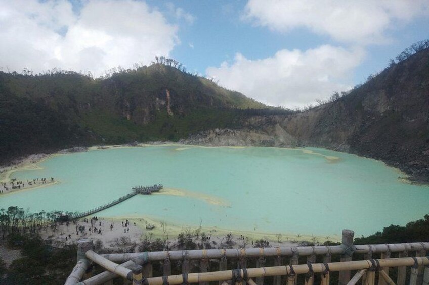 Bandung Tour: White Crater or Active Mountain and Tea Plantation 4