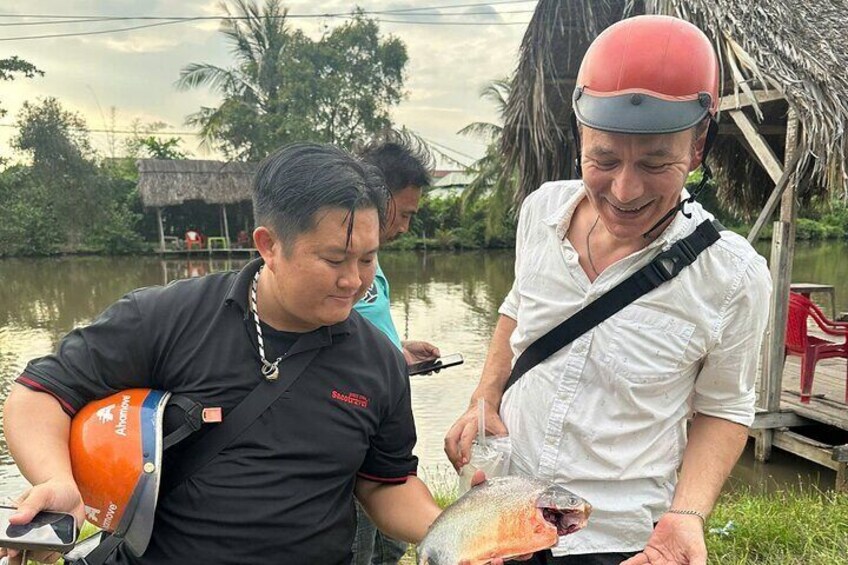 Learning local skills, hands-on experience 4