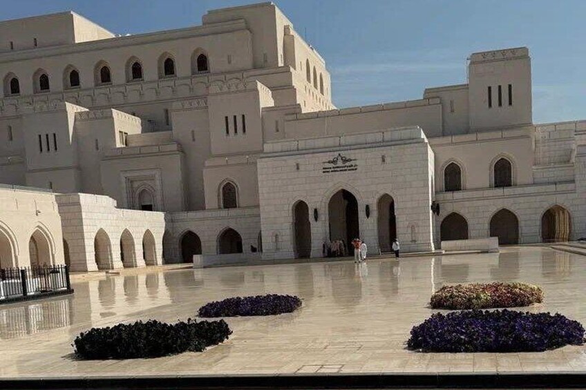 Explore Muscat with Private Tour 1