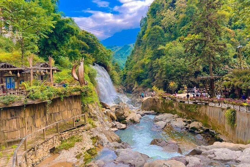 From Sapa: Discover Cat Cat Village Half-Day Guided Tour 1