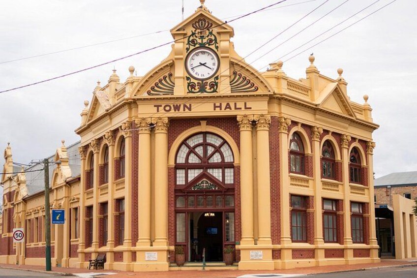 York Town Hall AUCATRIP 12231 4