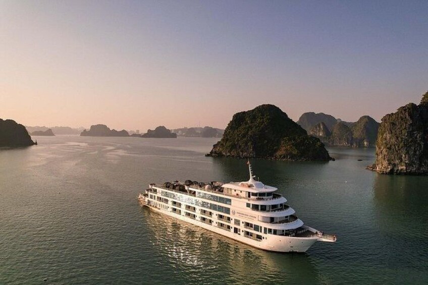Ambassador Cruise Day Trip in Halong Bay and Titop from Halong 4