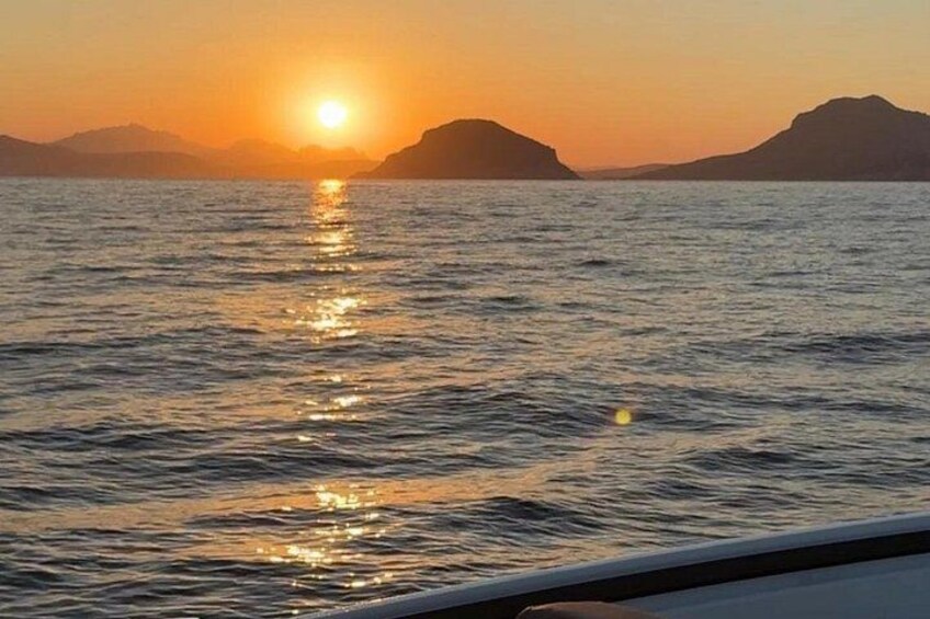 Sunset Speed Boat Experience – Maddalena Archipleago 5