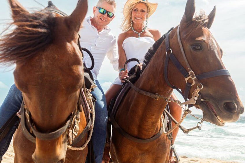 2-Hour Horseback Riding Tour to Little Natural Bridge in Aruba 5