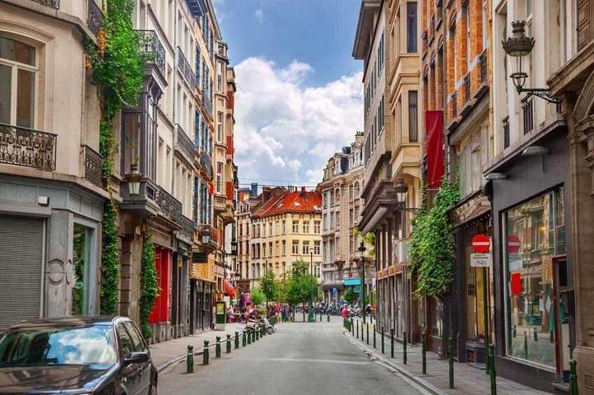 Brussels City Quest: Self-Guided Mystery Walking Game 1