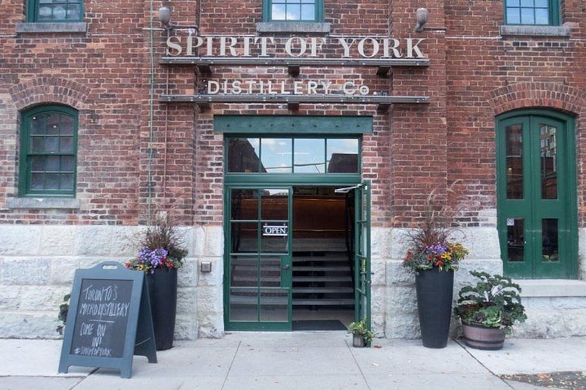 Toronto Distillery District: Whisky Exploration Game and Tour 2