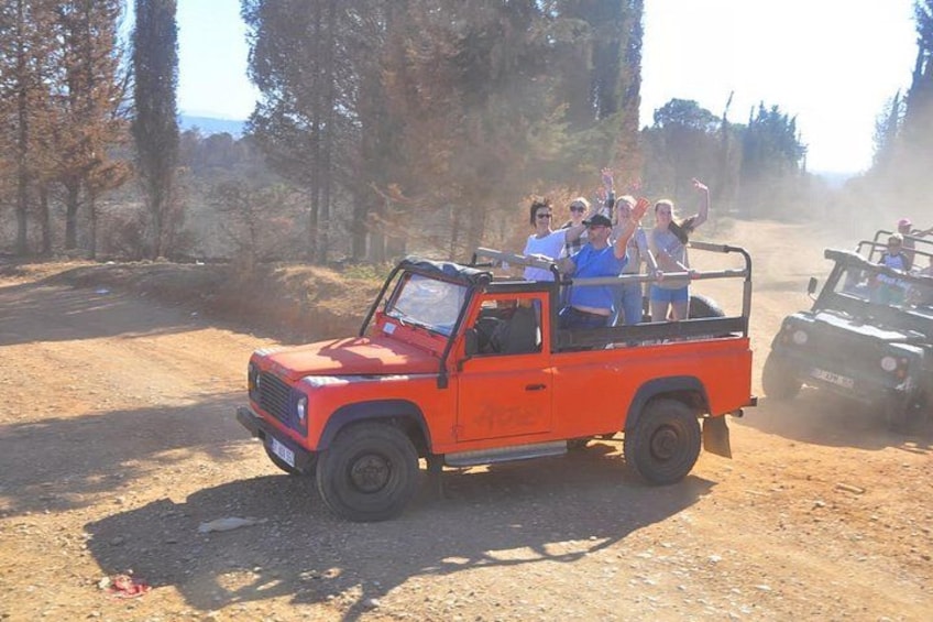 Jeep Safari from Side with Lunch, Green Lake & Hotel Transfer 5