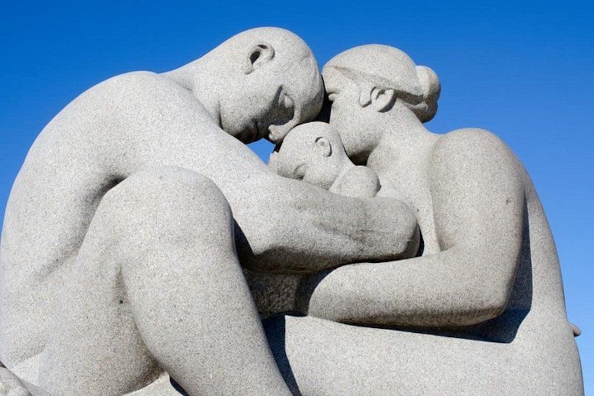 Vigeland Alien Threat in Oslo Exploration Game and Tour 3