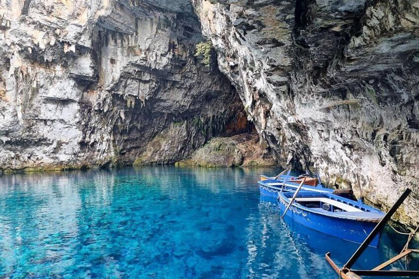 Half Day Private Tour Caves and Wine of Kefalonia 2