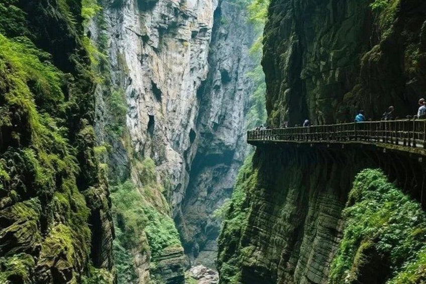 Longshuixia Canyon 2