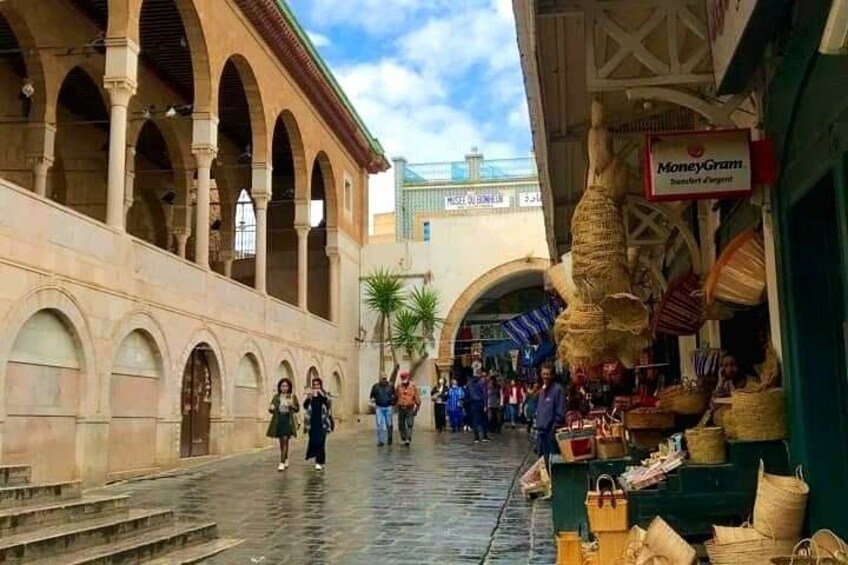 VIP all-inclusive tour: Tunis, Carthage & Sidi Bou Said + Gift 5