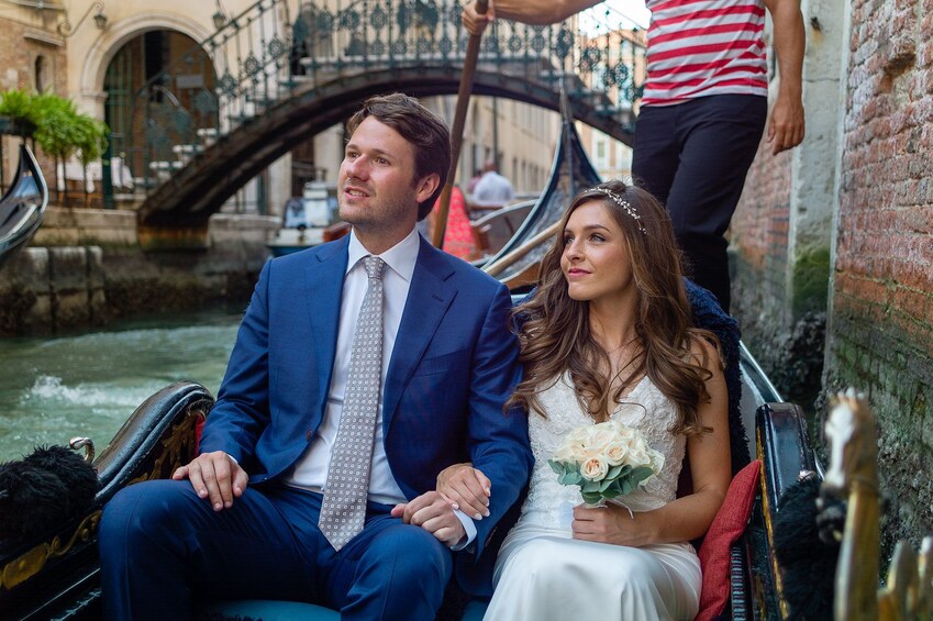 Renew Your Wedding Vows on a Venetian Gondola