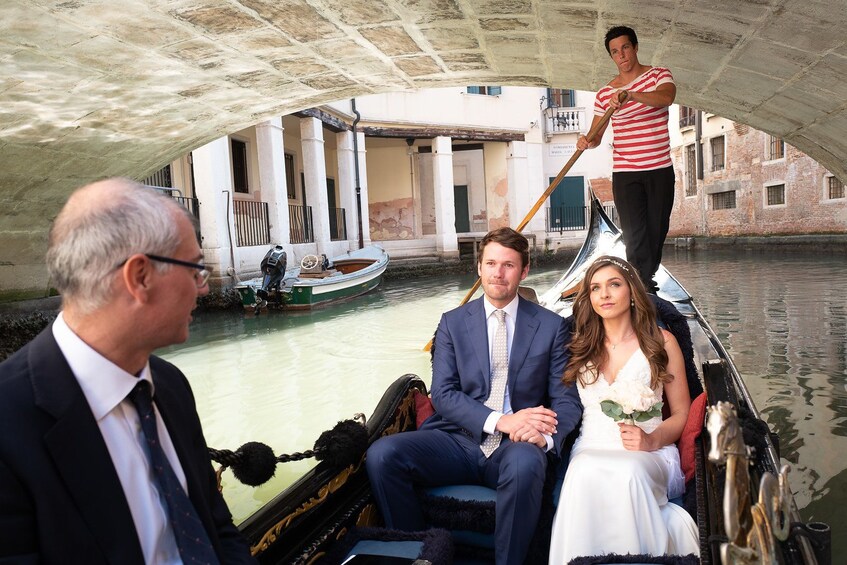 Renew Your Wedding Vows on a Venetian Gondola