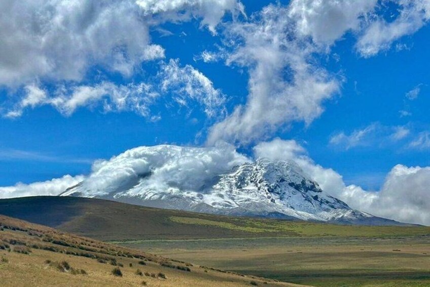National park of condors and Papallacta thermal pools near Quito 5