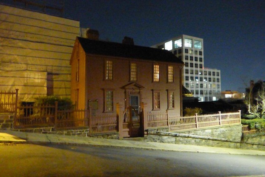 Haunted Benefit Street Walking Tour at Ghosts of Providence 2