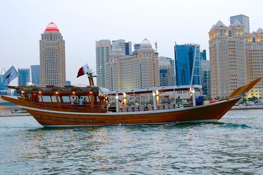 Doha: Sunset Experience, Traditional Dhow Cruise with Dinner 2