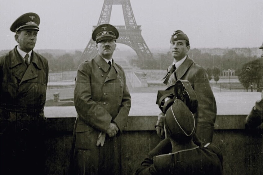 Invalides Museum - WWI & WWII - Guided Tour up to 8 guests 4