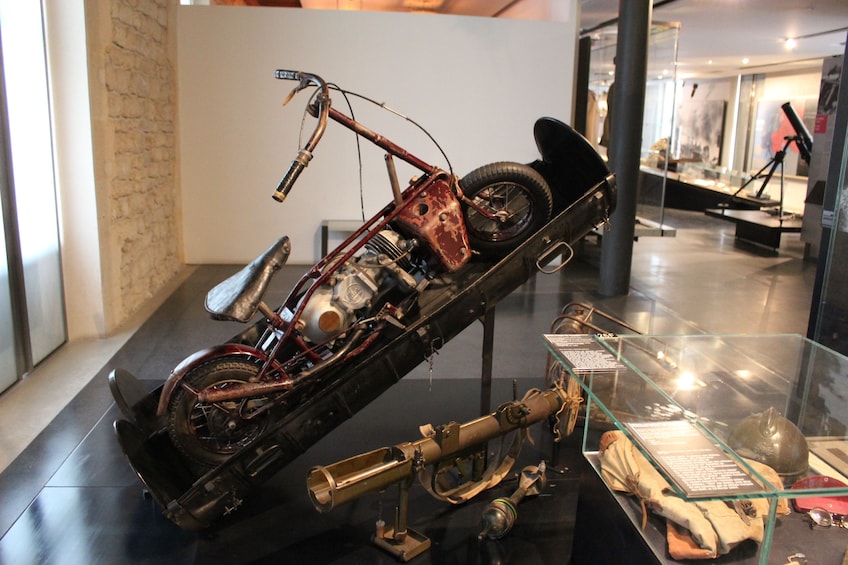 Invalides Museum - WWI & WWII - Guided Tour up to 8 guests 2