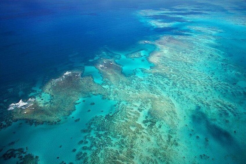 40 minute Reef Scenic Flight 3