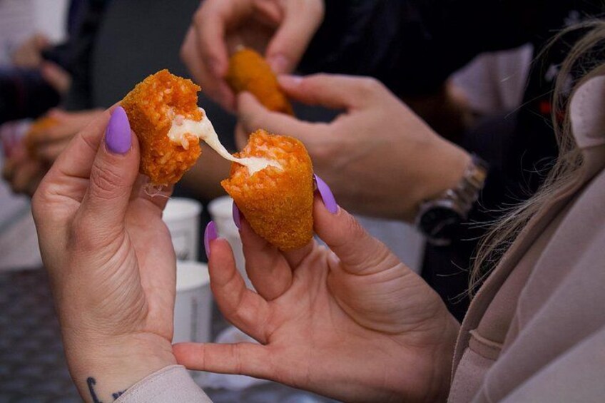 Cheesy supplì on the food tour 2