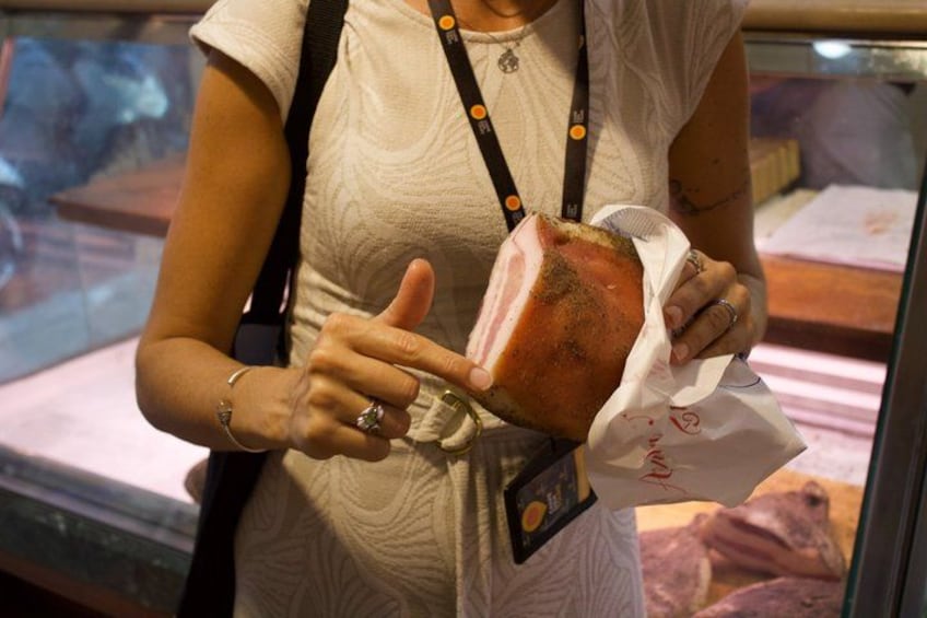 Rome: Award Winning Trastevere Group Food Tour with Wine 5