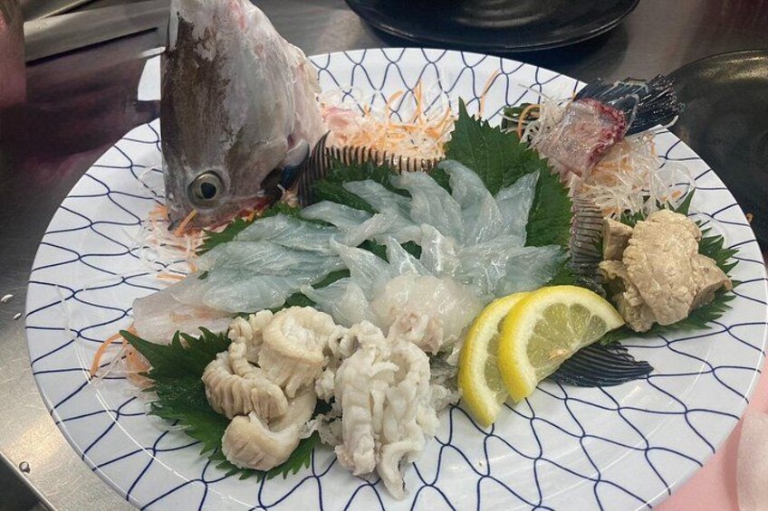 A Sea Fishing Experience in the Ocean Closest to Overseas 2