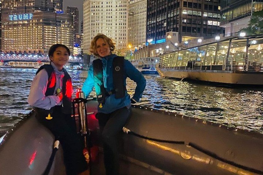 Small-Group Sightseeing Boat Tour in Chicago 5